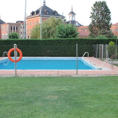 דירות סנטה מרתה דה טורמס Alameda Del Tormes מראה חיצוני תמונה