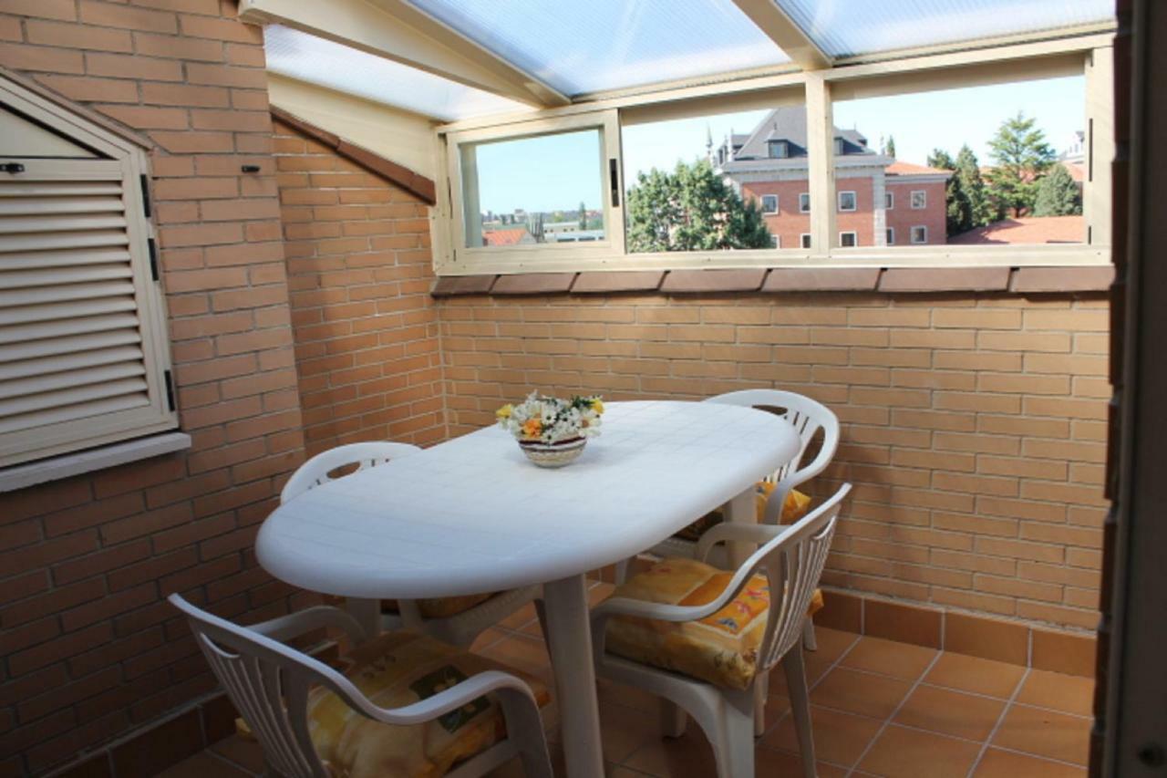 דירות סנטה מרתה דה טורמס Alameda Del Tormes מראה חיצוני תמונה
