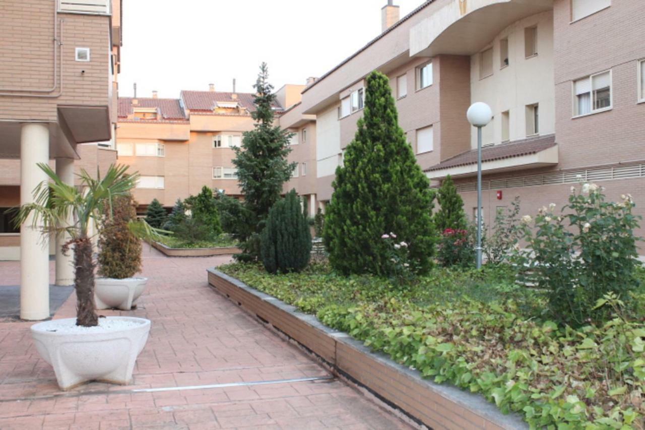 דירות סנטה מרתה דה טורמס Alameda Del Tormes מראה חיצוני תמונה